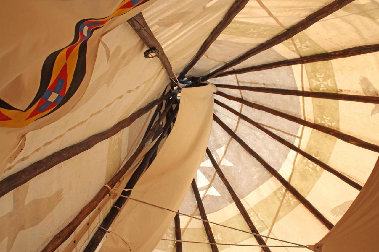 Big Sky Tipi Holidays Wartling Ngoại thất bức ảnh