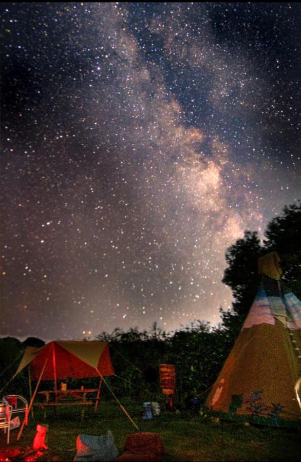 Big Sky Tipi Holidays Wartling Ngoại thất bức ảnh